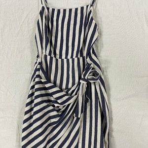 Strapless short summer dress size medium, blue and white strap, windsor store